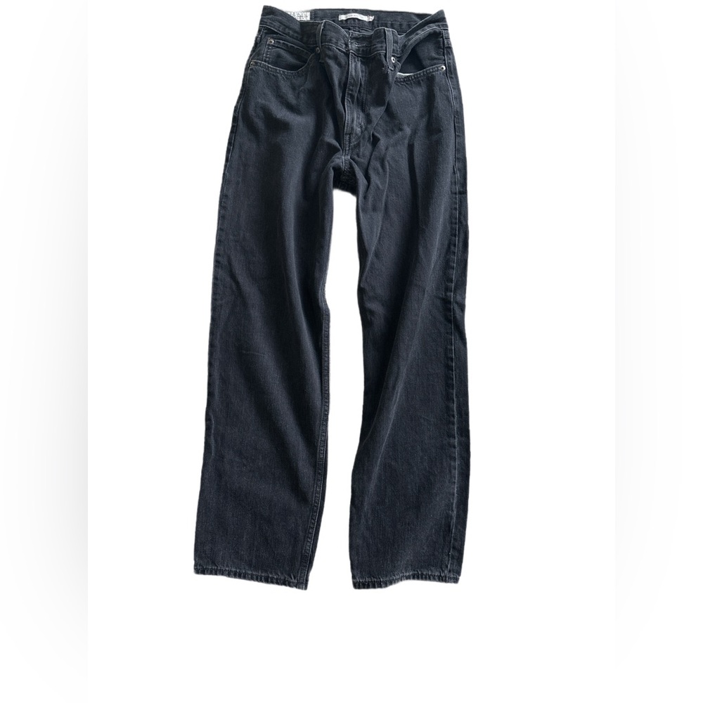 Levi’s Dad Jean - Size 26
Color is Faded Black